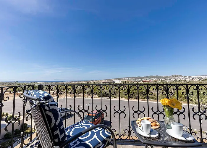 Сasa de vacaciones Cozy 2 Bedroom At Mavila Gym & Access Cabo San Lucas